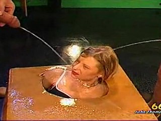 cagne Kinky pissing umiliazione porno fetish