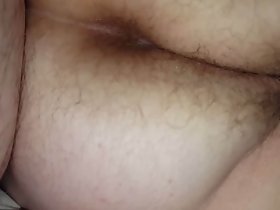 bắn ẩn của lỗ đít lông của mình và âm hộ lông