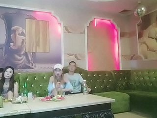 Çin KTV Freakish Grup Seks Oturma Daughter 4p