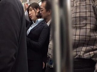 公共汽车日本美丽的身体