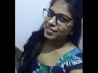 Lừa dối Lanka đĩ milf nói chuyện bẩn thỉu với người yêu