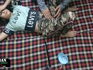 ہندوستانی مسلم کالج کی لڑکی اپنے ہندو بوائے فرینڈ کے ساتھ سخت سخت جنسی تعلقات
