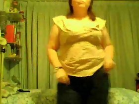 Grown up and plumpy housewife spiralling uncommon at bottom hammer away camera