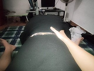 Bạn gái của bạn thân tôi có kỹ năng bú tuyệt vời