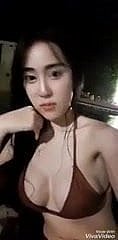 chinesa glum de biquíni 6