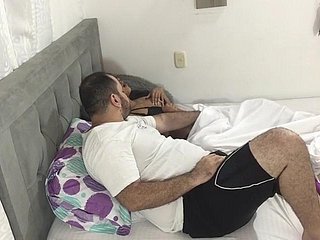 Mon prof de maths me baise en levrette