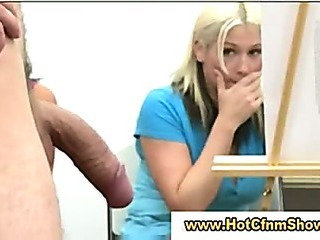 bebês cfnm dar uma cara um handjob na realidade groupsex