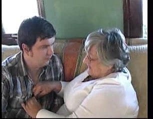 Granny Academician Sexo - Primeira lição livre